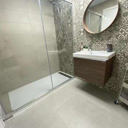 Apartman Bonito De 2 Con Terraza